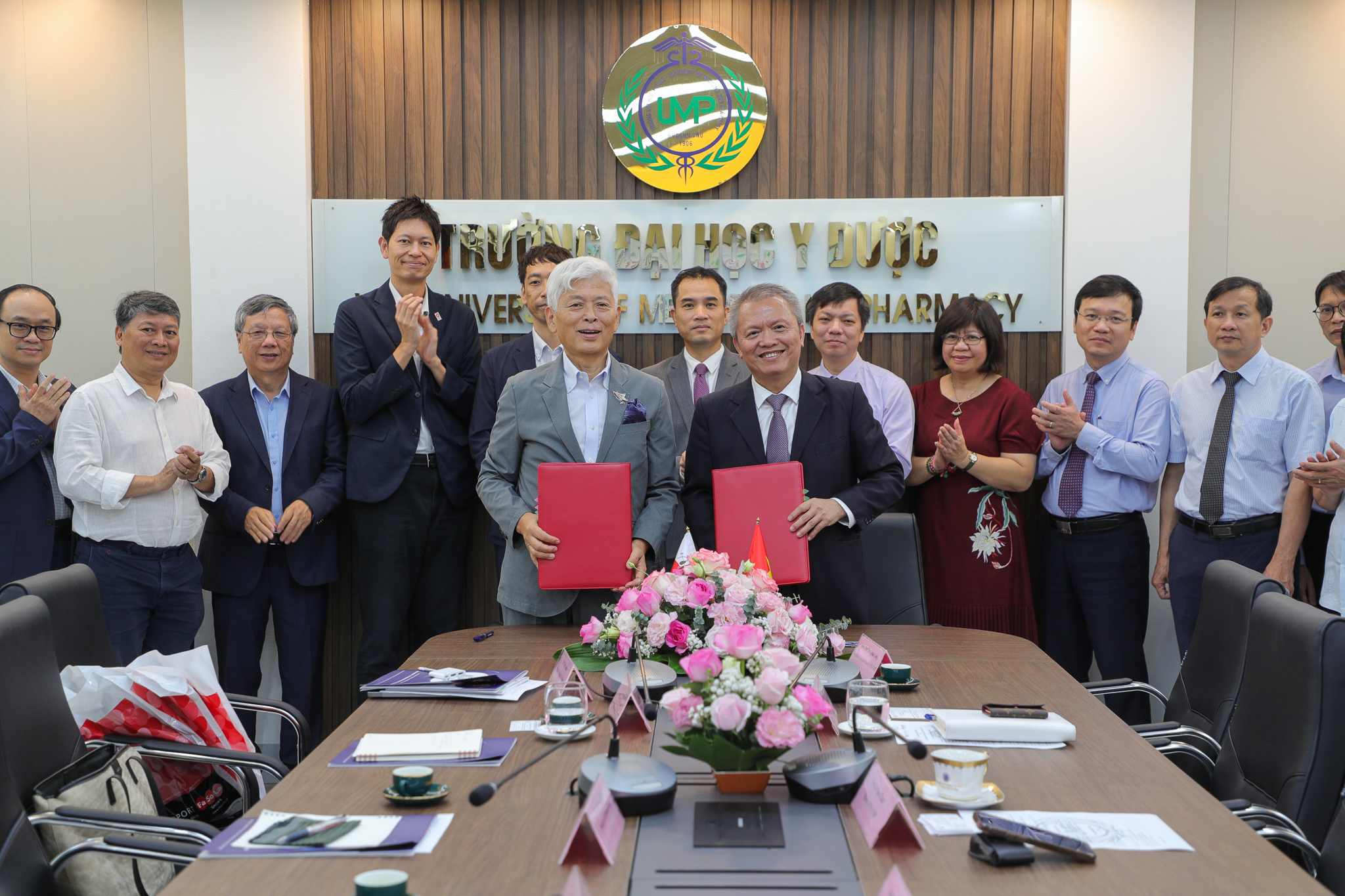 Trường Đại học Y Dược, Đại học Quốc gia Hà Nội và Tập đoàn Kitahara, Nhật Bản ký kết thỏa thuận hợp tác